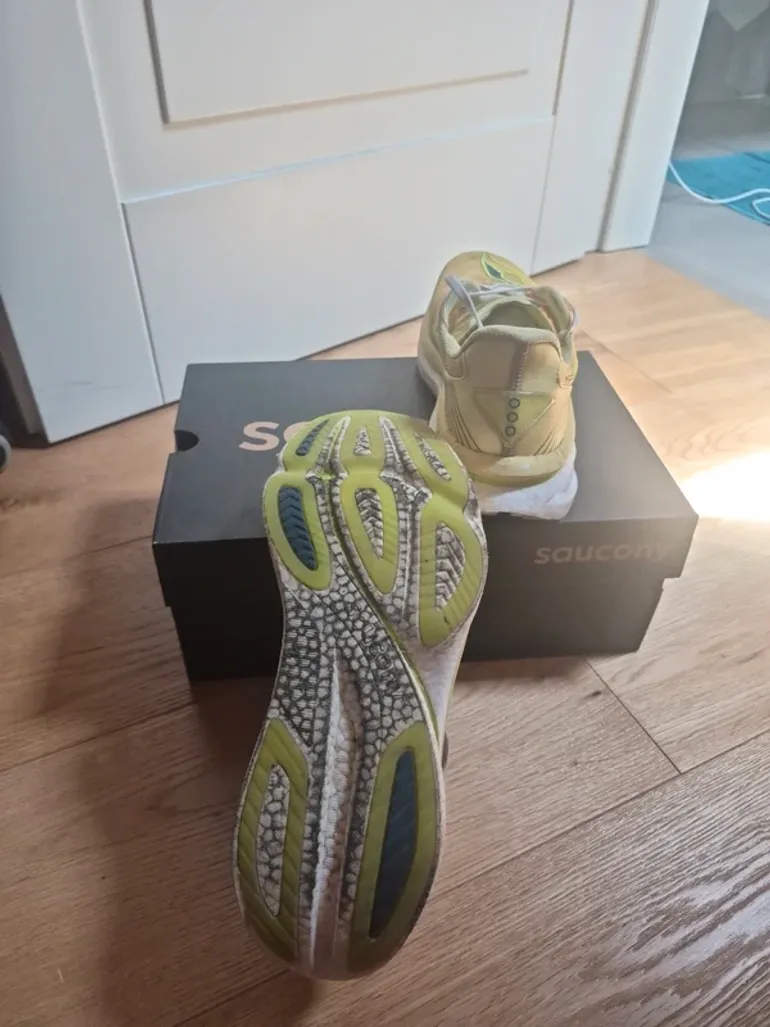 Gebrauchtes Saucony Endorphin Azura bike — Bild 5 von 5