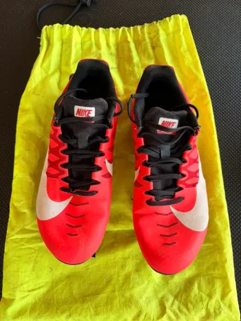 Nike Sprint Running Shoes usato