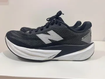 Gebrauchtes New Balance Fuelcell Rebel v5 Running Shoes