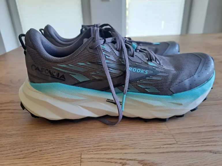 Brooks Cascadia 19 bike d'occasion — image 2 sur 7