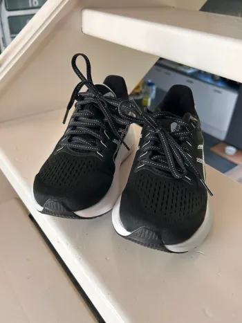 Gebrauchtes Asics FF Blast+ Running Shoes