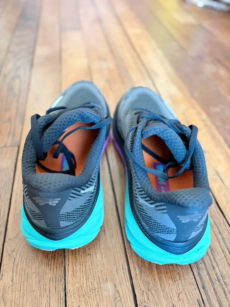 Hoka Clifton 9 GTX bike d'occasion — image 3 sur 13