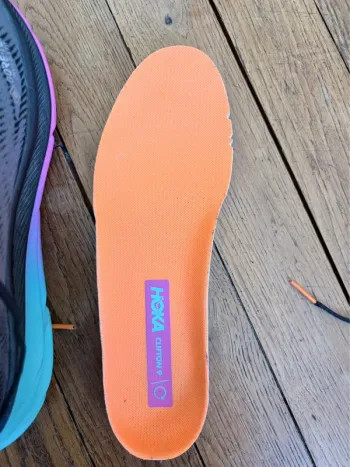 Hoka Clifton 9 GTX bike d'occasion — image 9 sur 13