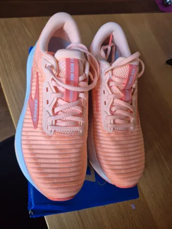 Używany Brooks Revel Max Running Shoes