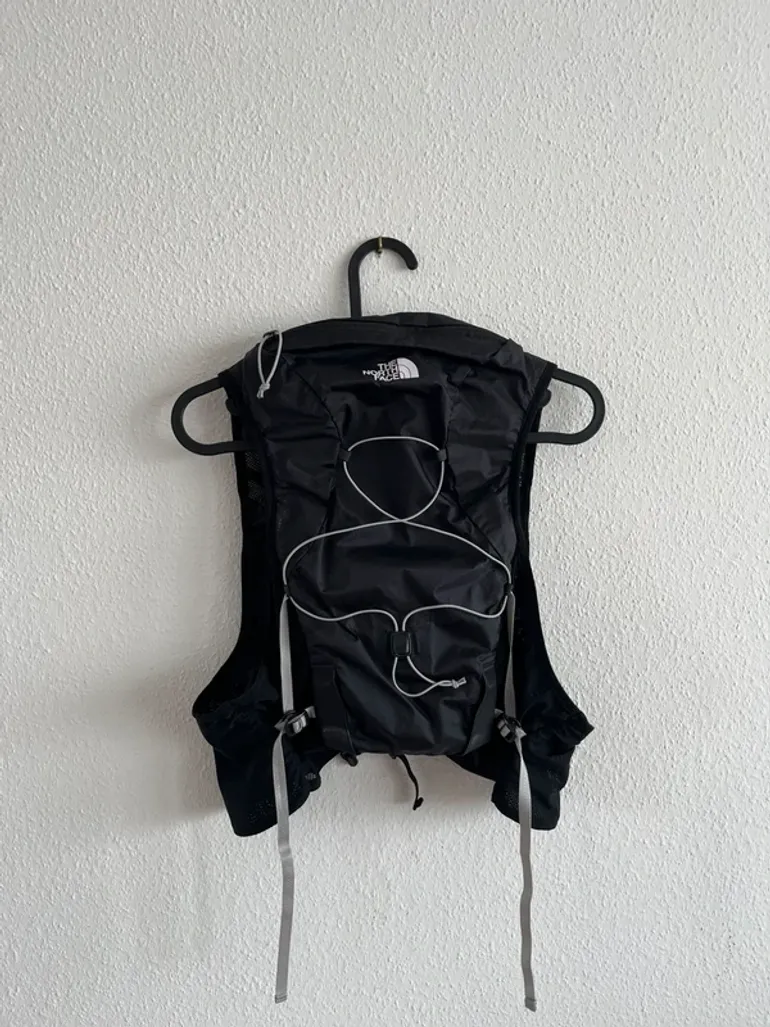 Used The North Face Run Vest bike — image 2 of 3