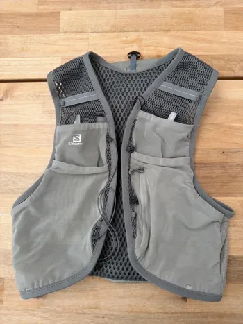Tweedehands Salomon Active Skin 8 Running Accessories