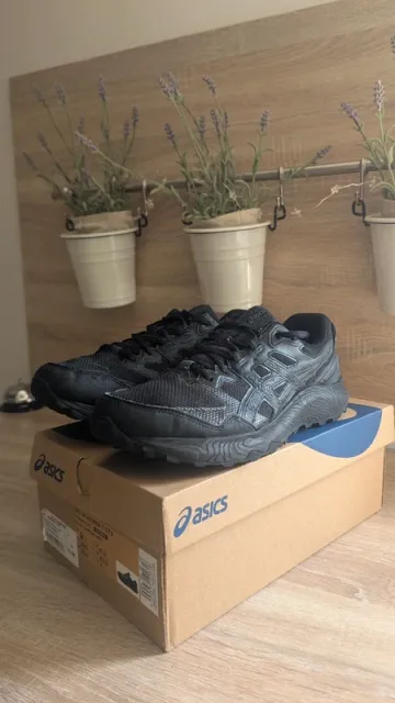 Used Asics Trail Running Shoes Running Shoes