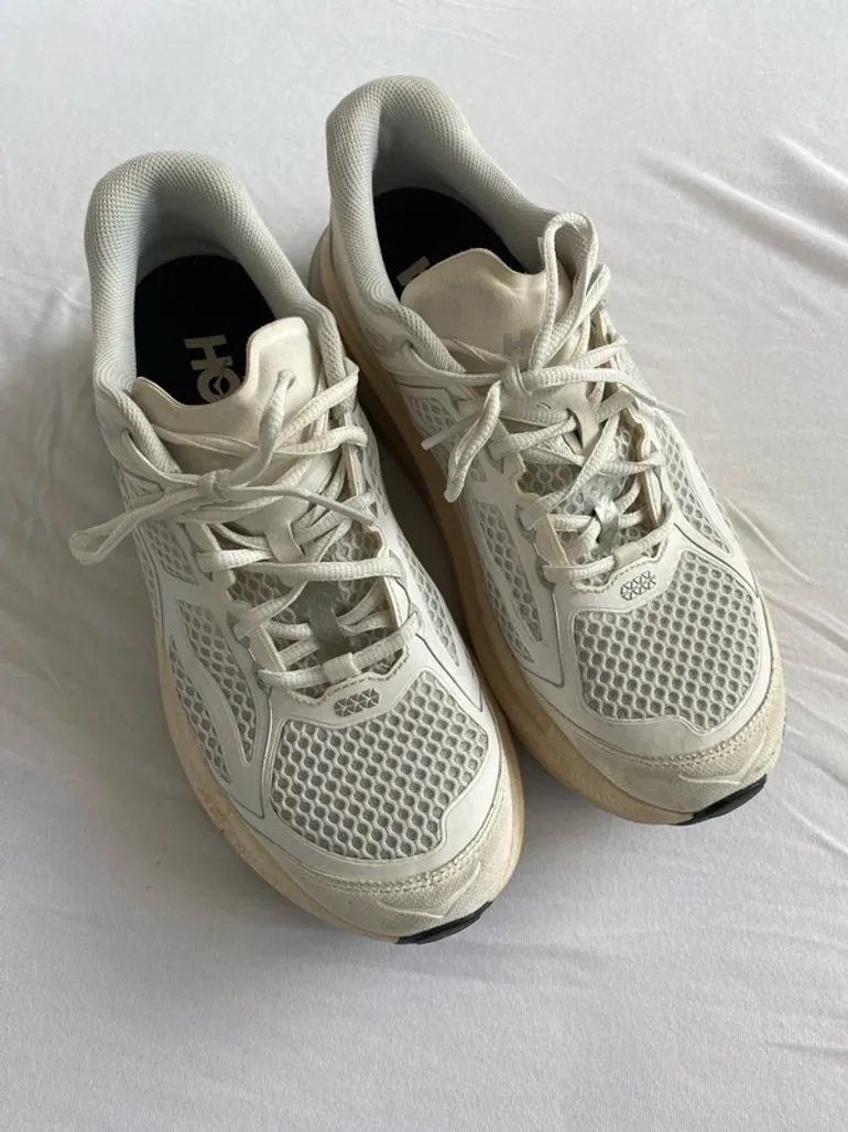 Used Hoka Clifton 9 bike — image 2 of 8
