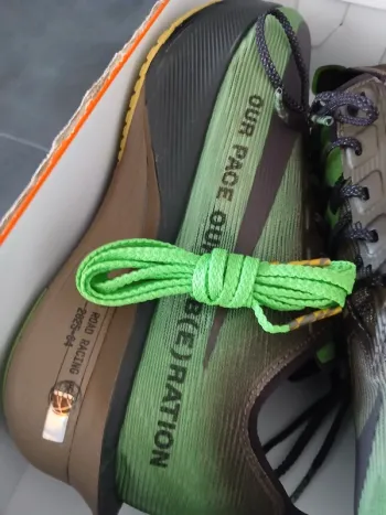 Used Nike ZoomX Vaporfly Next% 4 bike — image 12 of 12