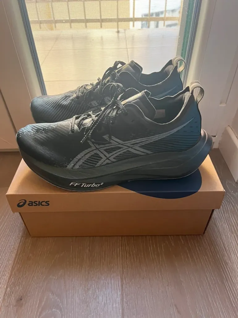 Použité Asics Megablast bike — obrázek 4 z 6