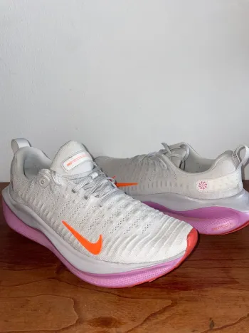 Used Nike Infinity Run 4 Running Shoes