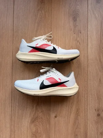 Gebrauchtes Pegasus Air Zoom 40 Running Shoes