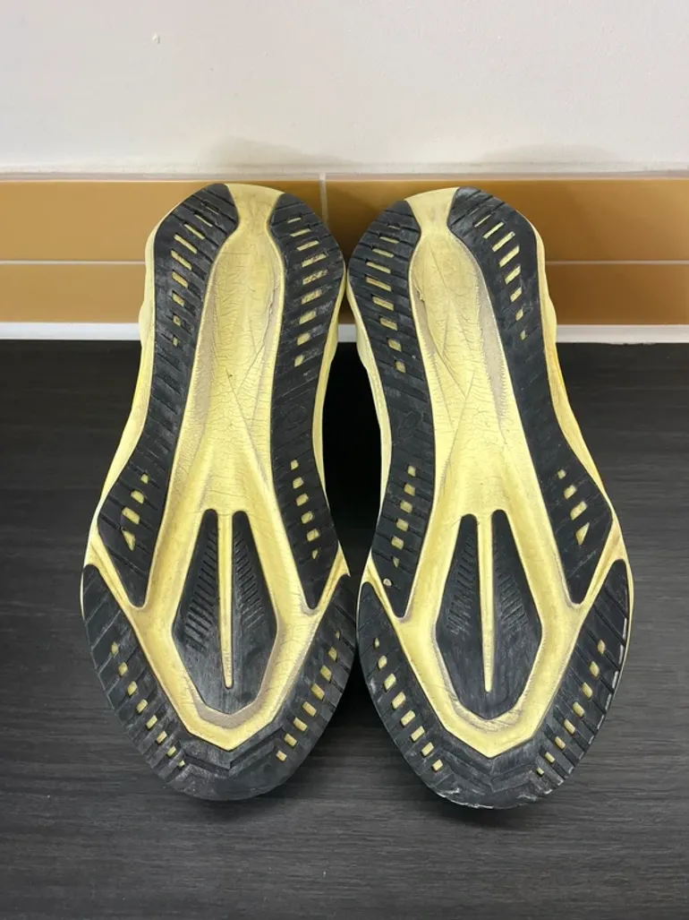Asics Novablast 5 bike de segunda mano — imagen 5 de 15