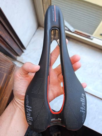 Tweedehands Selle Italia boost superflow Saddles & Seatposts