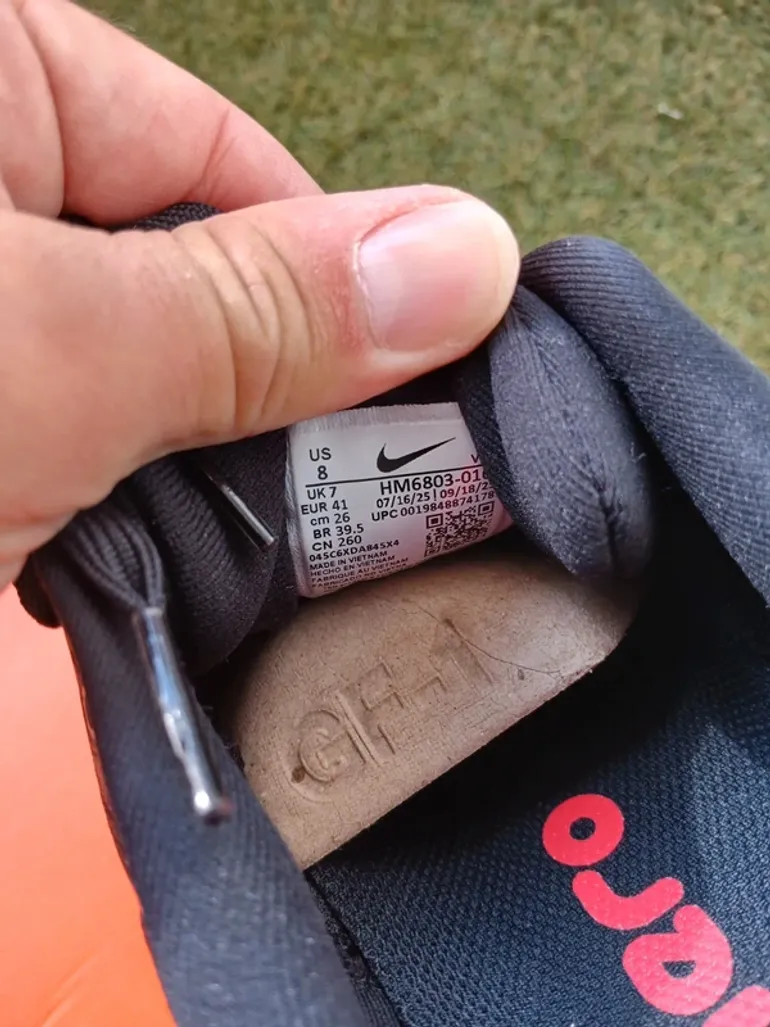 Used Nike Vomero 18 bike — image 11 of 12