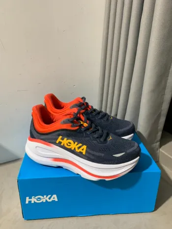 Hoka Bondi 9 Running Shoes d'occasion