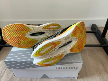 Używany Saucony Endorphin Pro 4 bike — zdjęcie 6 z 6