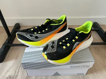 Używany Saucony Endorphin Pro 4 Running Shoes