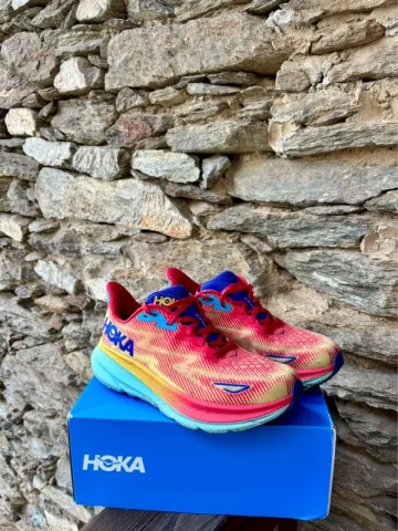 Gebrauchtes Hoka Clifton 9 Running Shoes