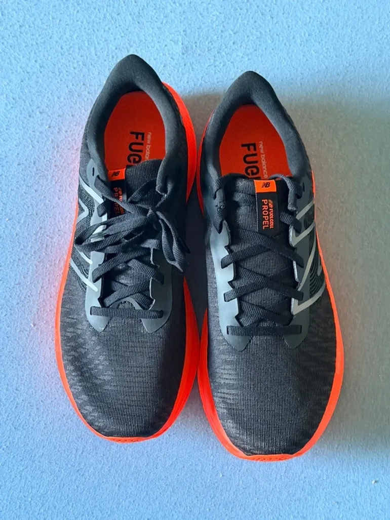 Used New Balance Fuelcell bike — image 3 of 7