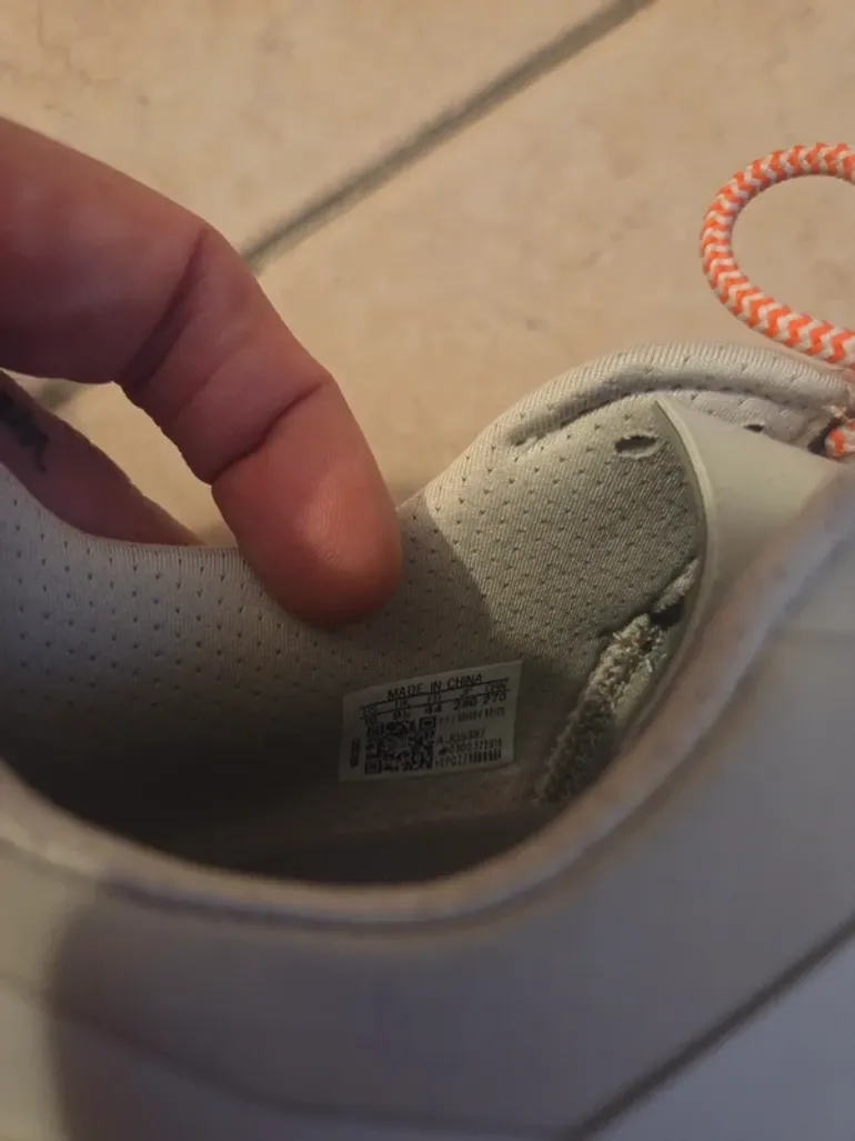 Used Adidas Hyperboost bike — image 7 of 7