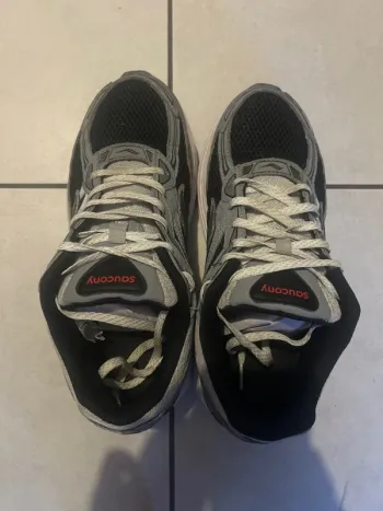 Tweedehands Saucony Omni 9 Running Shoes