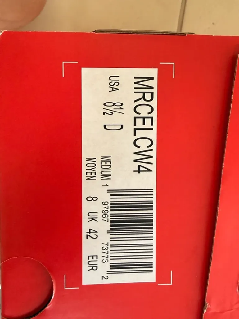 Used New Balance Supercomp Elite v4 bike — image 6 of 6