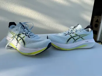Używany Asics Nimbus 27 bike — zdjęcie 3 z 6