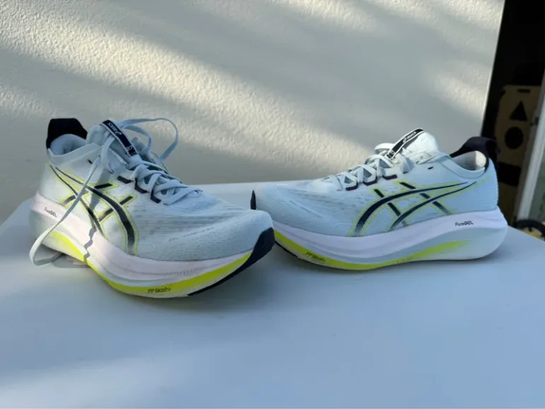 Używany Asics Nimbus 27 bike — zdjęcie 3 z 6