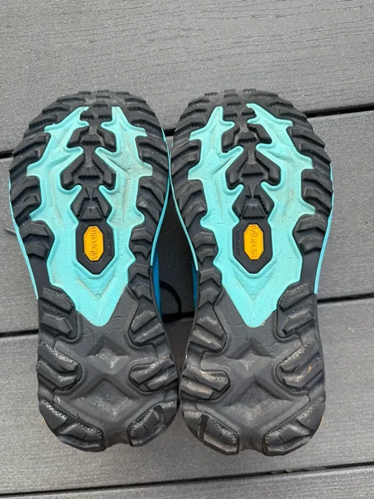 Used Hoka Mafate 5 bike — image 4 of 7