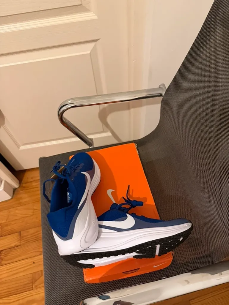 Used Nike Revolution 8 bike — image 3 of 4