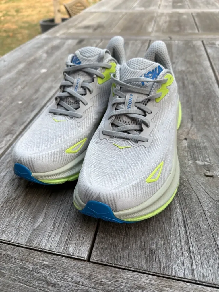 Used Hoka Clifton 9 bike — image 4 of 4