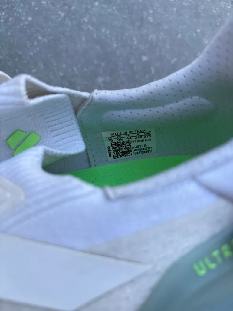 Used Adidas Ultra Boost bike — image 5 of 5
