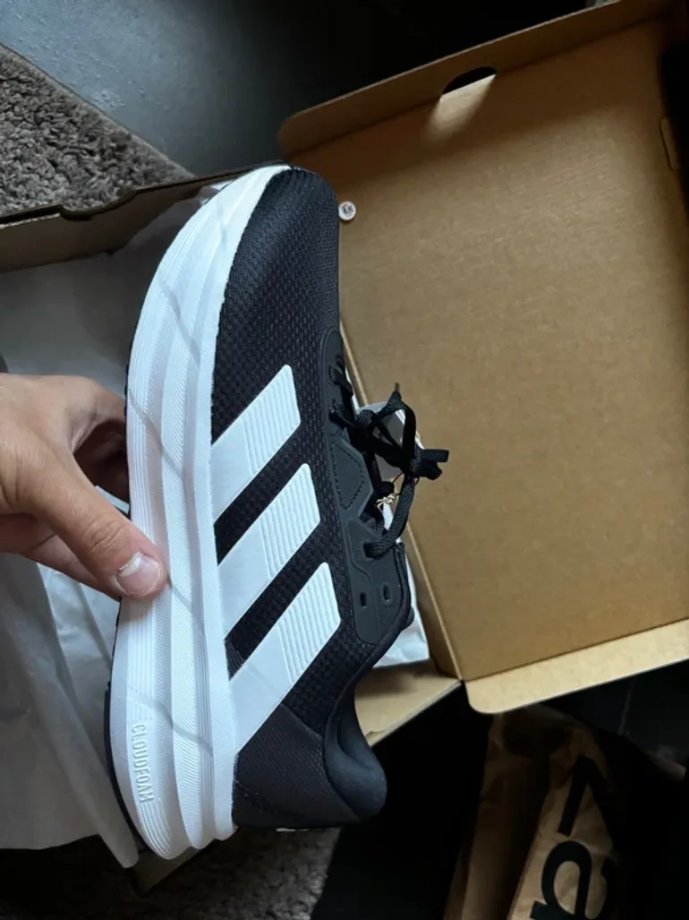 Tweedehands Adidas Galaxy 7 bike — afbeelding 4 van 8