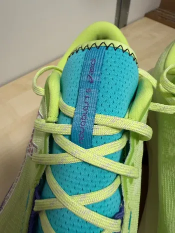 Asics Novablast 5 TR bike de segunda mano — imagen 9 de 14