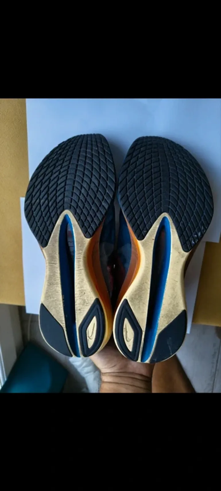 Used Hyper Vaporfly 4 bike — image 8 of 15