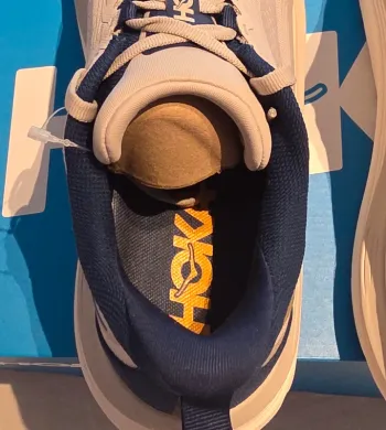 Hoka sneakers bike d'occasion — image 8 sur 11