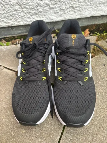 Used Nike Sportschuhe Running Shoes