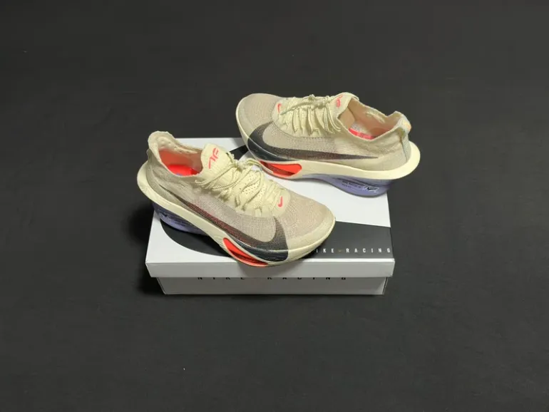 Used Nike Alphafly 3 bike — image 7 of 15