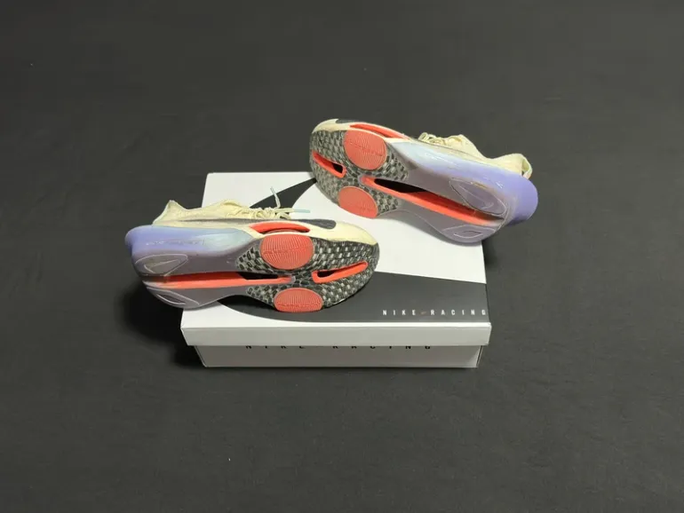 Used Nike Alphafly 3 bike — image 8 of 15
