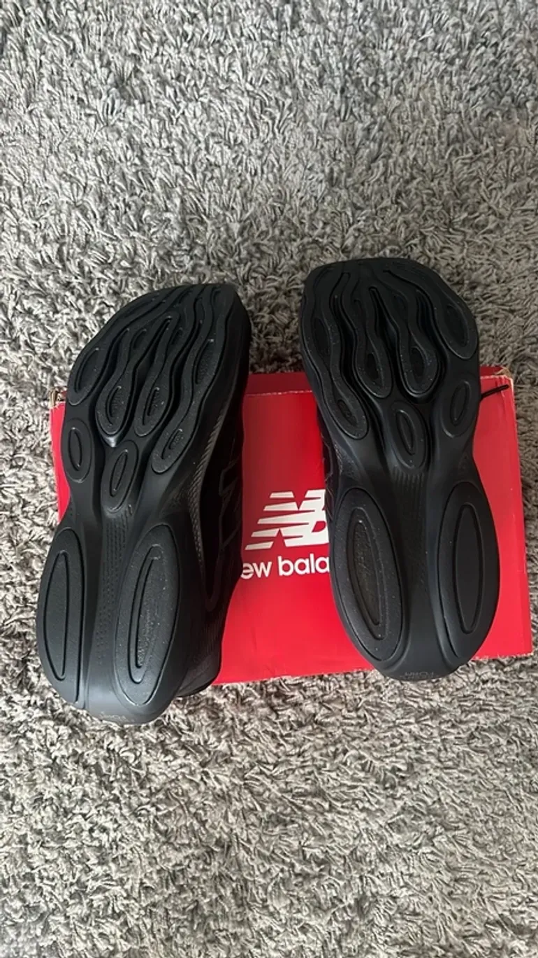 Used New Balance Ellipse V1 bike — image 8 of 9