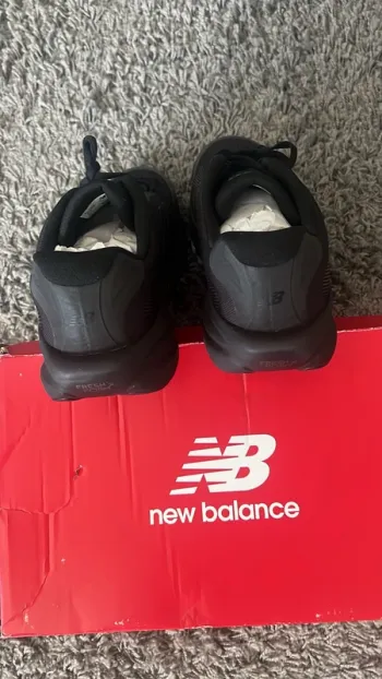 Used New Balance Ellipse V1 bike — image 7 of 9