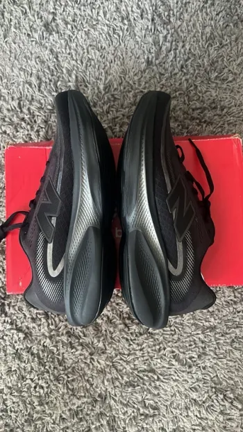 Used New Balance Ellipse V1 bike — image 5 of 9