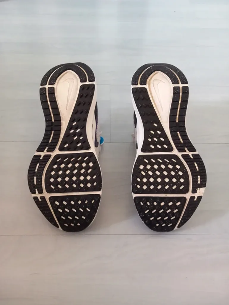 Used Nike Air Zoom Structure 25 bike — image 8 of 14