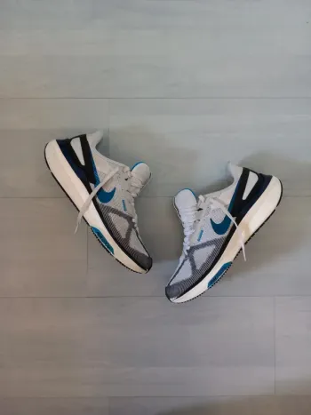 Used Nike Air Zoom Structure 25 bike — image 3 of 14