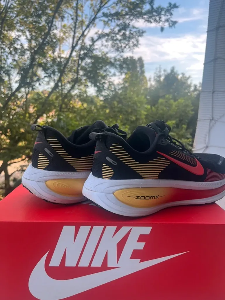 Używany Nike Vomero 18 bike — zdjęcie 4 z 6
