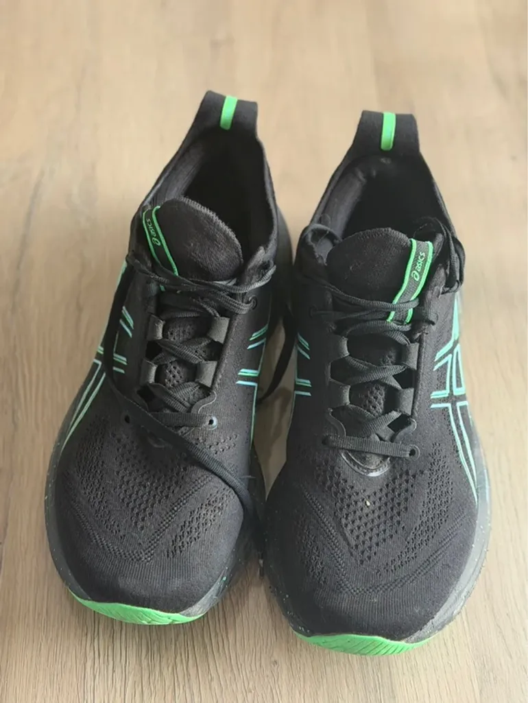Używany Asics Gel Nimbus 26 bike — zdjęcie 8 z 10