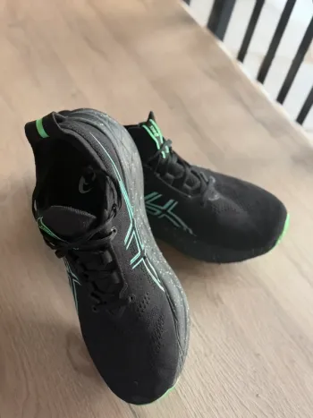 Używany Asics Gel Nimbus 26 bike — zdjęcie 3 z 10