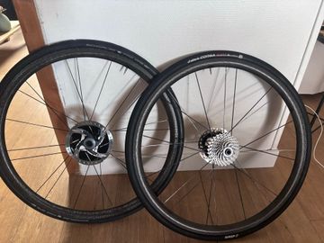 Used Corima 32 WS Black Wheels