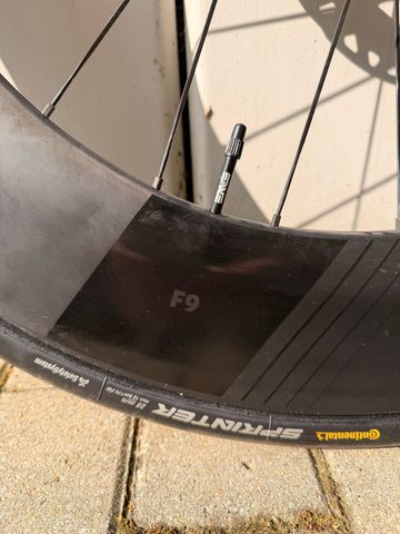 Käytetty Ffwd F9 bike — kuva 2 / 4